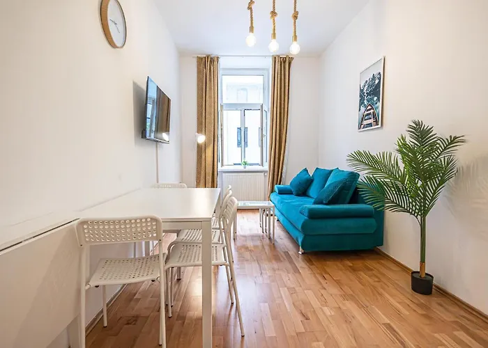 Like 2br Near Penzing