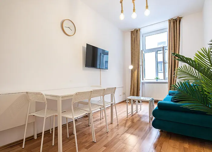 Like 2br Near Penzing Апартаменты *